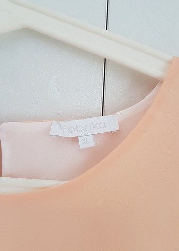 xl Beden Yavruagzi Kolsuz Kadın Bluz