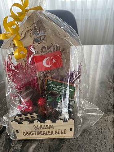 Ahşap Çiçek Öğretmenler günü hediyesi