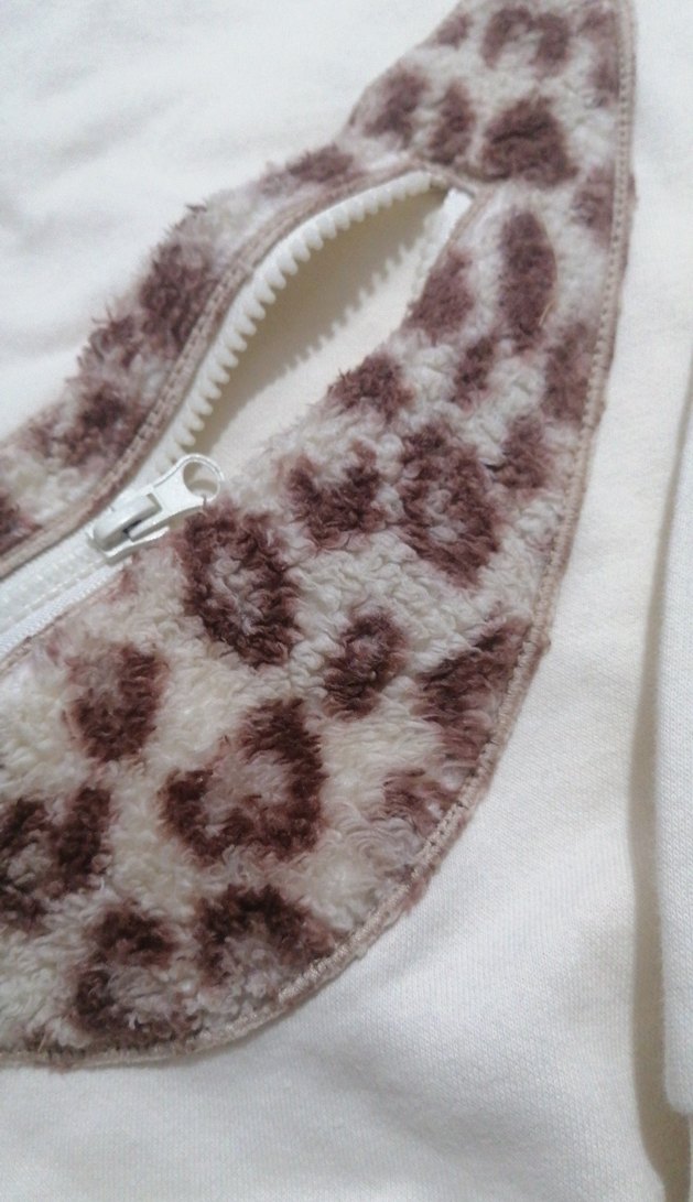 Krem rengi çok güzel hoş bir sivit - Görsel 4