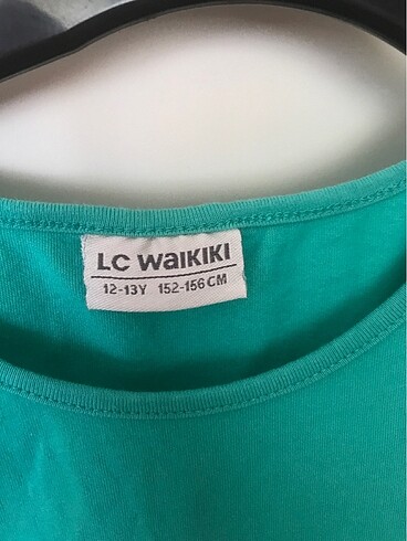 LC Waikiki Tam mevsiminde bir ürün