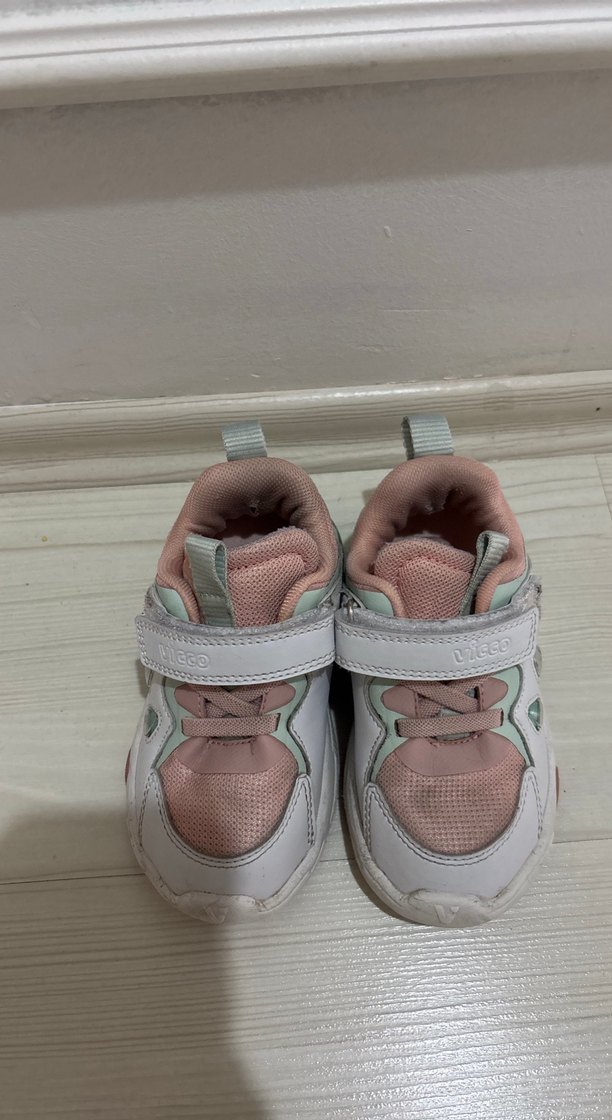 Kız Çocuk Pembe Cırtcırtlı Spor Ayakkabı - Görsel 2