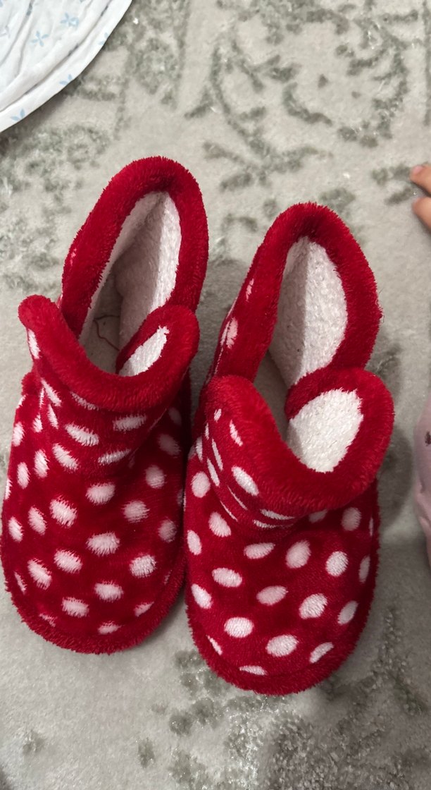 Kız Çocuk Kırmızı Puantiyeli Sıcak Terlik - Görsel 5