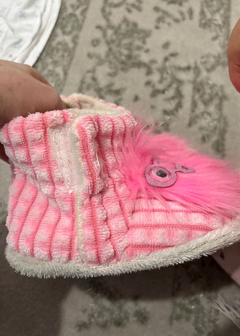 Kızlar için Pembe Peluş Sıcak Ev Terliği - Görsel 3