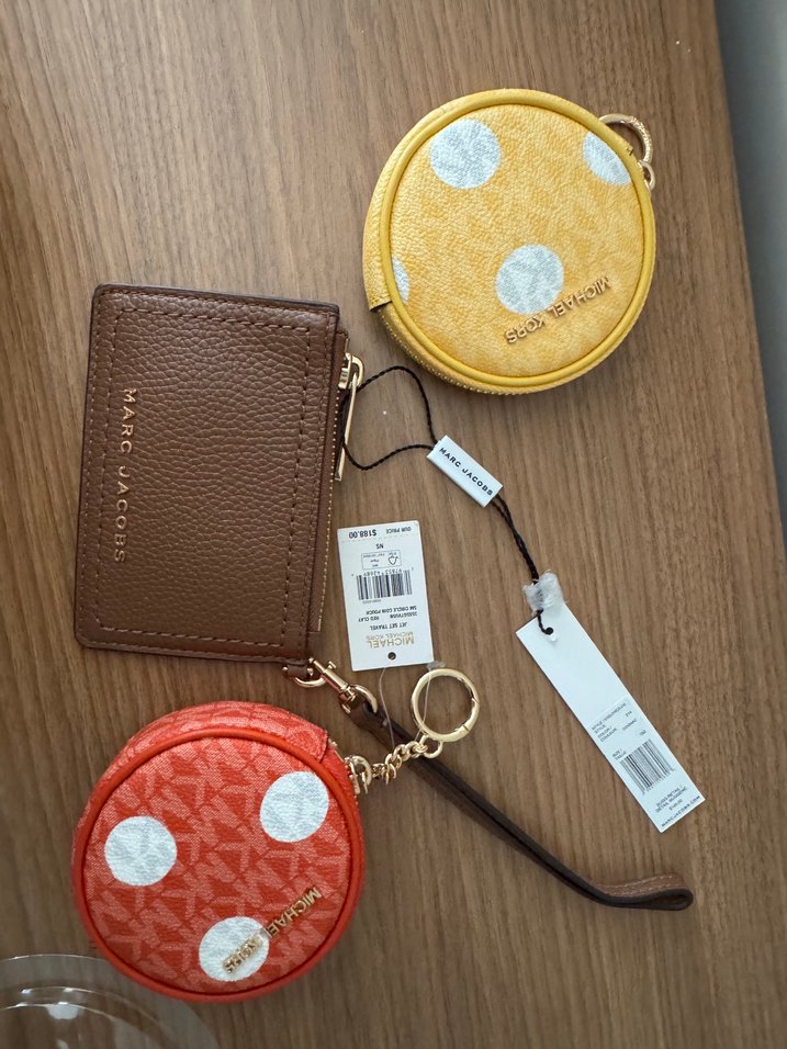 Michael Kors Renkli Fermuarlı Cüzdanlar - Görsel 3