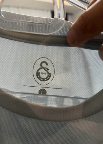 Erkek Gri Baskılı Kısa Kollu Spor Forma - Görsel 3