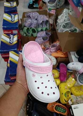 Crocs modeli hemşire terliği 2 tane