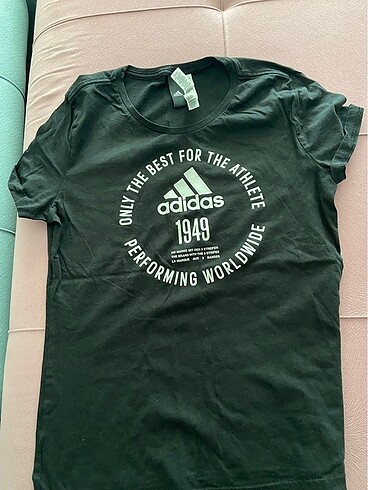 Orjinal Adidas Tshirt
