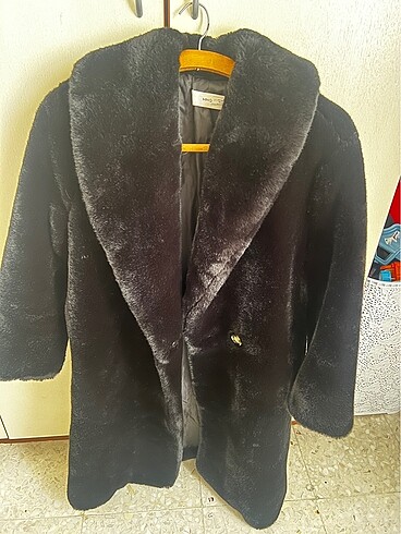 xs Beden siyah Renk Mango kürk