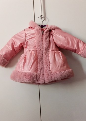 Kapüşonlu Pembe Kız Çocuk Kürk Detaylı Mont