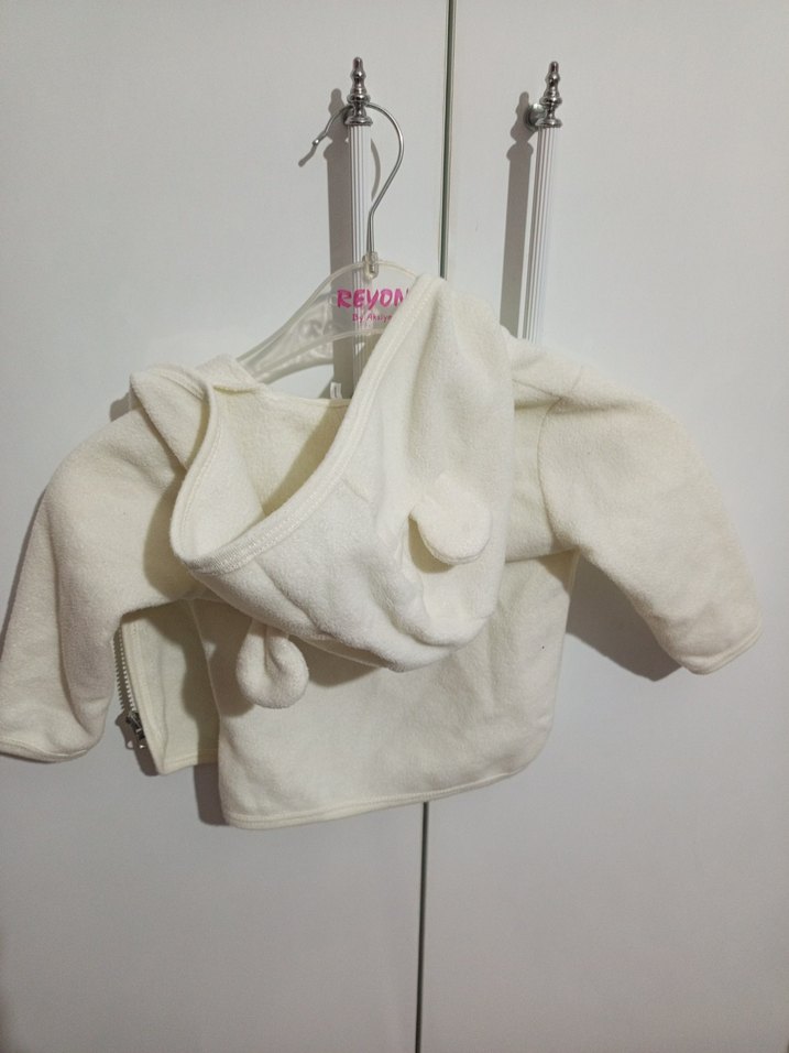 Kız Çocuk Beyaz Kapüşonlu Fermuarlı Ceket - Görsel 4