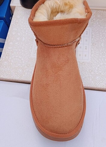 Ugg Ugg mini 