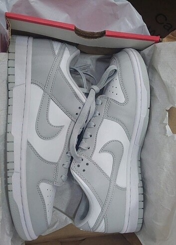 grey fog dunk 42 kutulu ucuzundan veriyorum