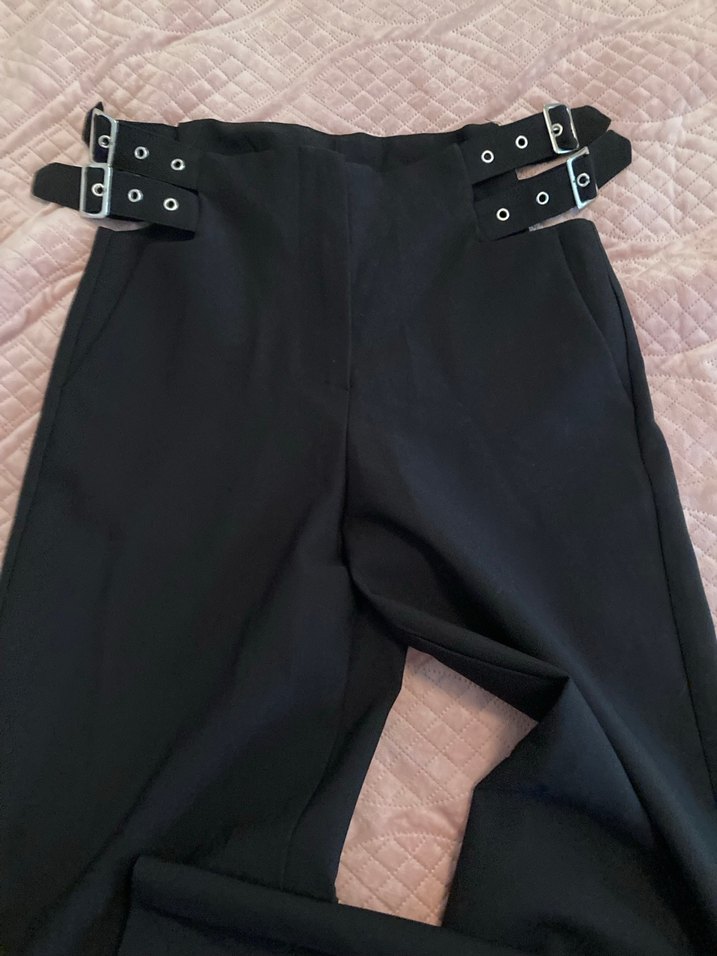 Kemer Detaylı Siyah Midi Kumaş Kadın Pantolon - Görsel 2