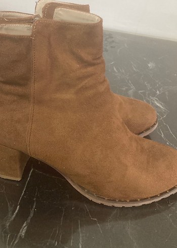 Kahverengi Süet Kadın Bot, Kalın Topuklu - Görsel 2