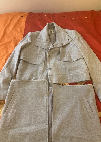 Üst Kısım çıt çıtlı Gri Kadın Uzun Kaban - Görsel 4