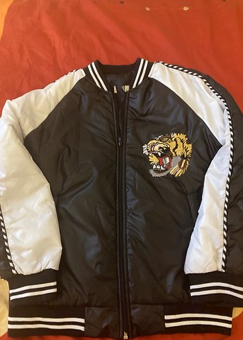 Siyah Nakışlı Kadın Spor Ceket - Görsel 2