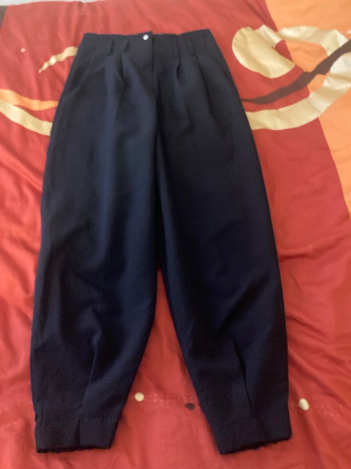 Kadın Siyah Pilili Lastik Paça Salaş Kumaş Pantolon - Görsel 3