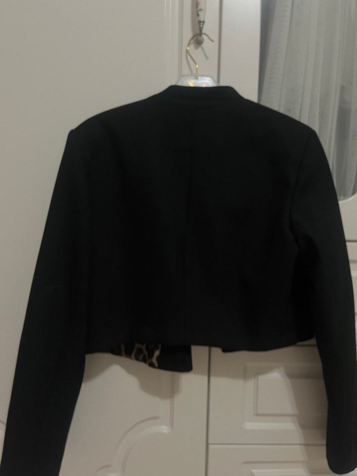 Düğmeli Siyah Mini Blazer - Görsel 4