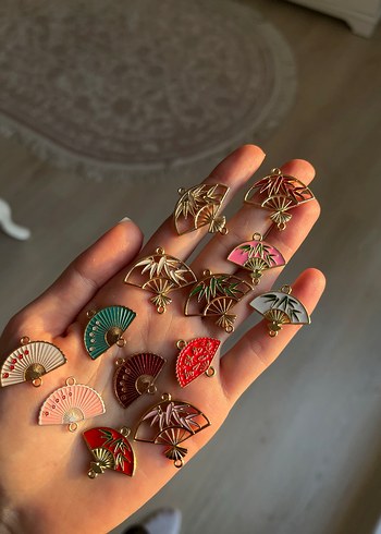 Yelpaze charm - Görsel 2