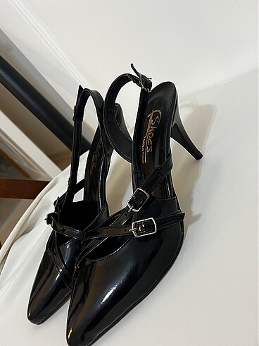 38 Beden Stiletto ?