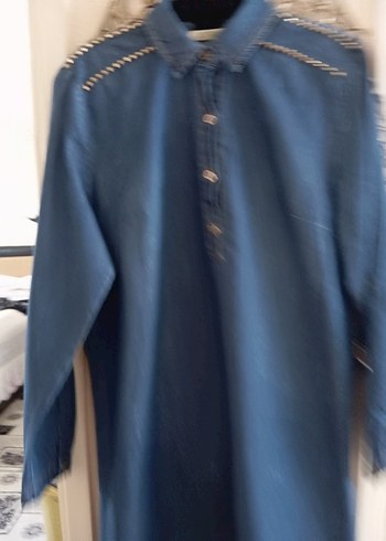 Diğer Düğmeli kot. Uzun Kollu Mavi Denim Tunik omuzlari inci detayli