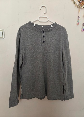 Gri Düğmeli Sweat