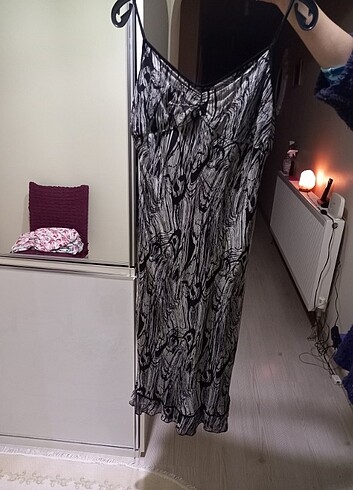 Zebra desenli askılı elbise  - Görsel 2