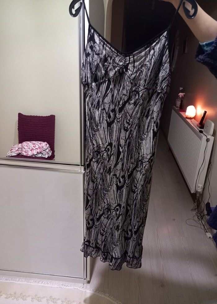 Zebra desenli askılı elbise  - Görsel 2