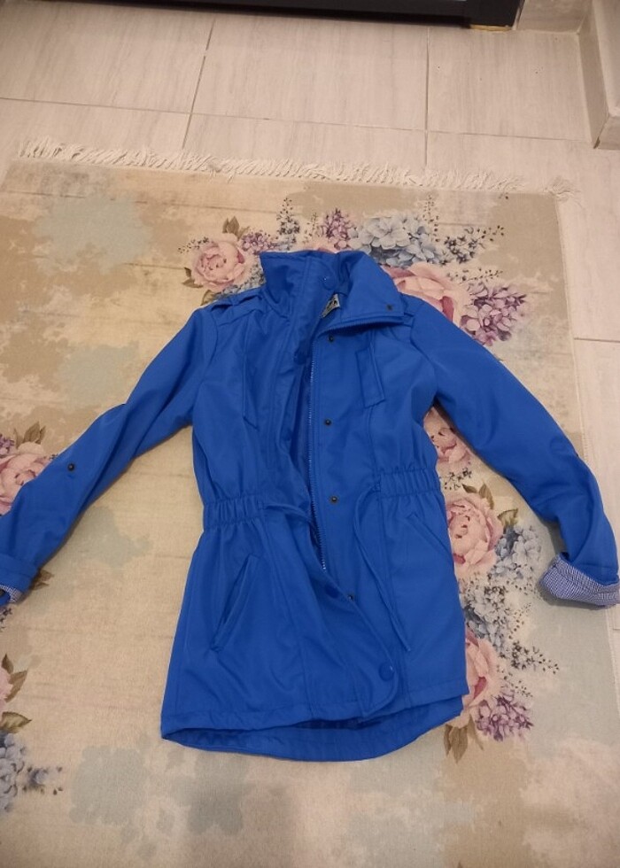 Mavi renk trençkot  - Görsel 4