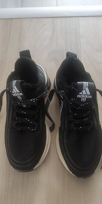 Adidas ayakkabı