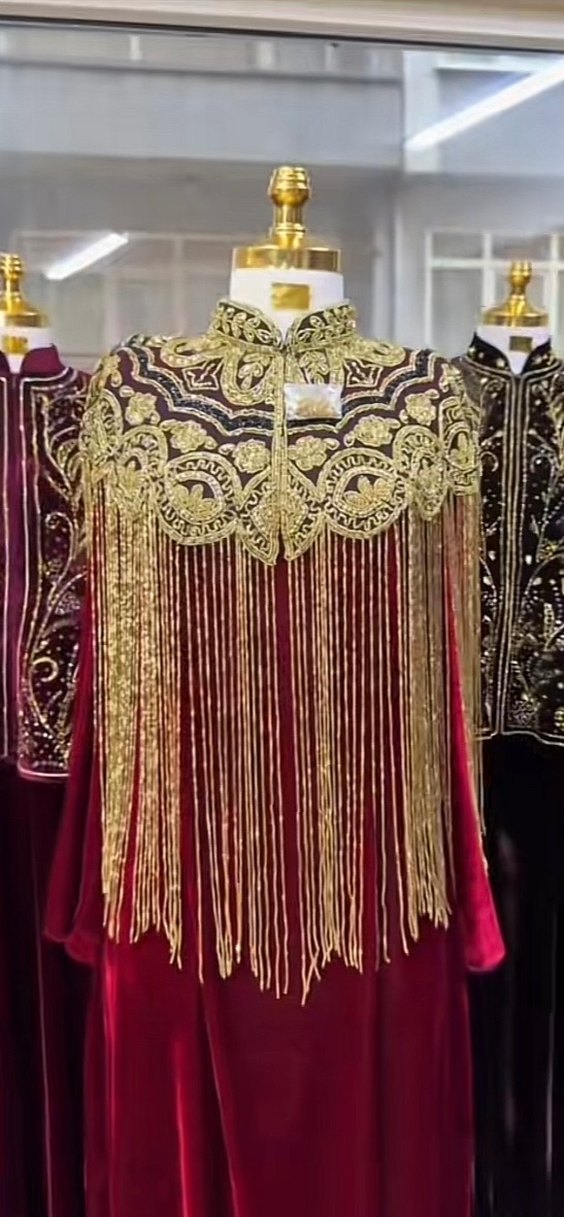 Bordo Nakışlı Püsküllü Uzun Kol Elbise - Görsel 2