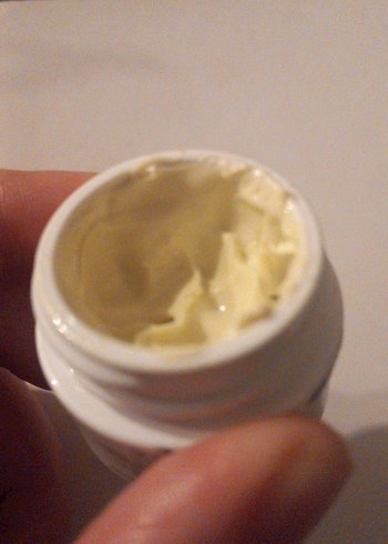 Kiehl's Avokadolu Göz Kremi 7ml - Görsel 4