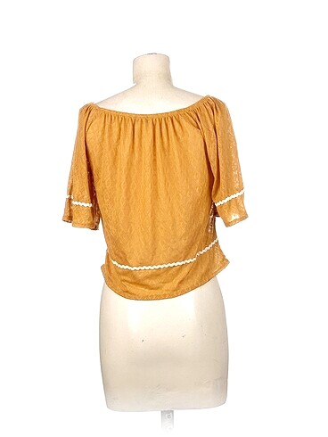 universal Beden PreLoved Bluz %70 İndirimli.