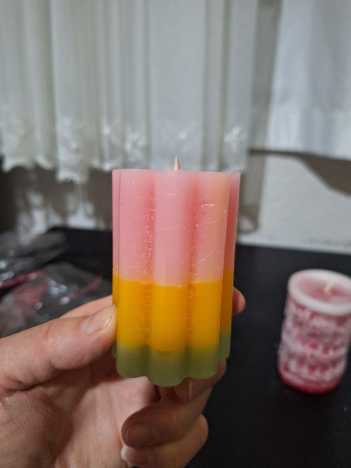 Renkli Mum Seti - Görsel 3