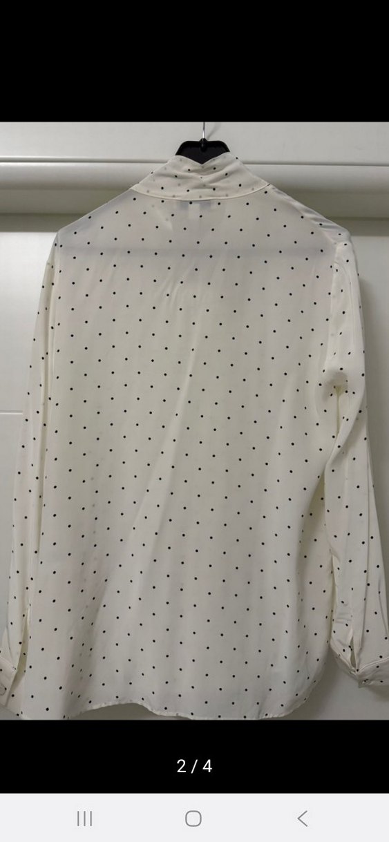 Puantiye Desenli V Yakalı Kadın Gömlek - Görsel 4