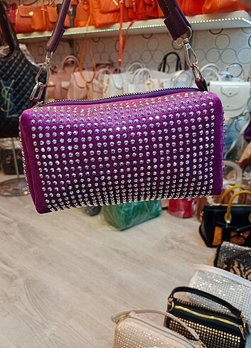 Beden çeşitli Renk Taşlı çanta