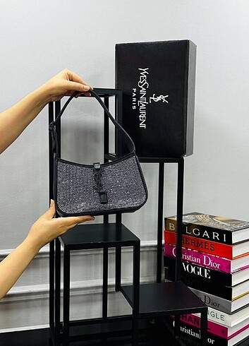 Beden YVES SAINT LAURENT LE 5 A STONE BAG ysl