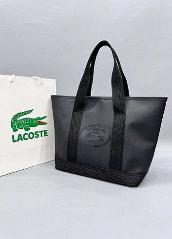 Lacoste kol çantası 