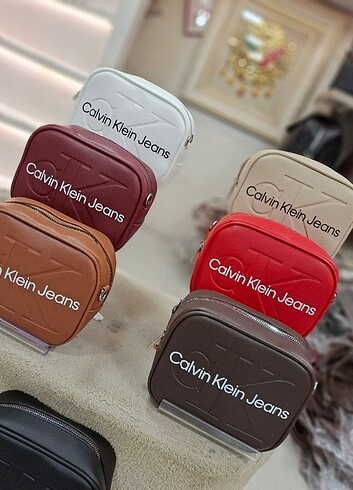 Beden siyah Renk Calvin Klein çanta ck çanta 