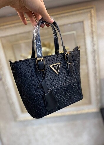 Guess çanta 