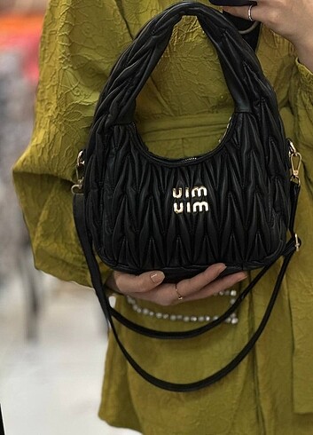  Beden Miu miu gümüş çanta 