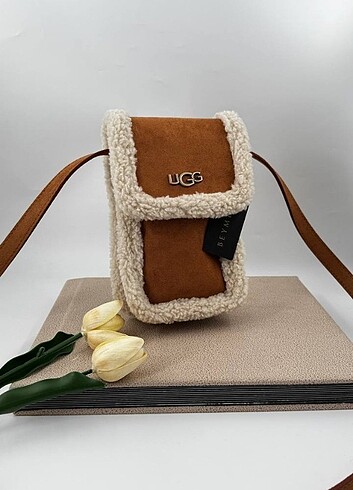 UGG telefonluk çanta 