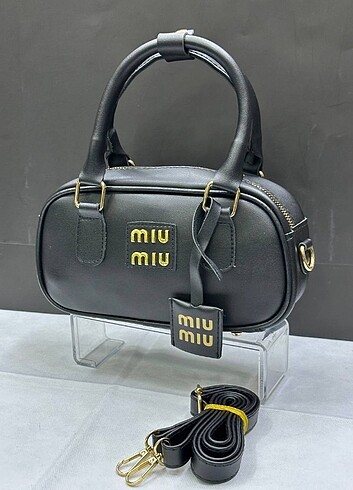 Beden Miu miu çanta sınırlı sayıda