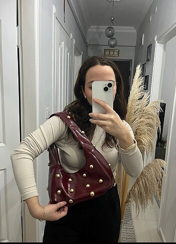  Beden bordo Renk Zımbalı çanta 