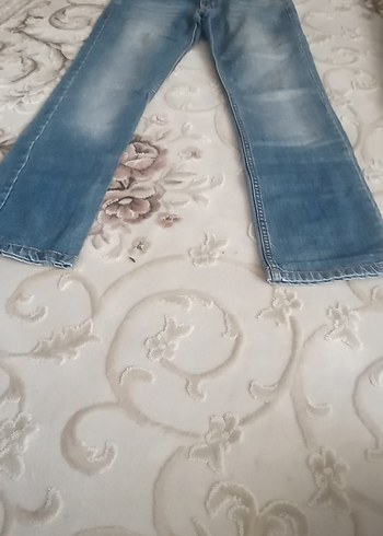 Levis Acik Mavi Yikamali Denim Jean