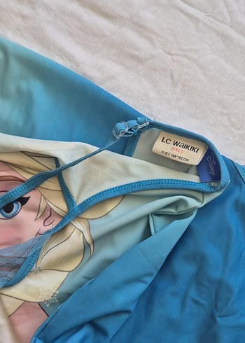 LC Waikiki Elsa Baskılı Mavi Kız Çocuk Mayo lcwaikiki 11 12 yaş