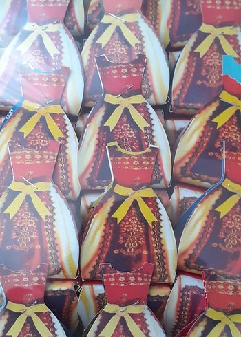 Beden kına paketi 50 tane pakette var 16 tane de poşette var