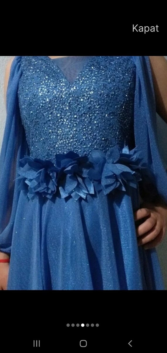 Mavi V Yaka Nakışlı Uzun Abiye Elbise - Görsel 2