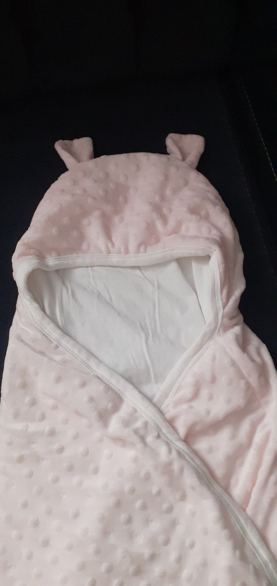 Pembe Bebek Battaniyesi Kapüşonlu Yumuşak Kumaş - Görsel 2