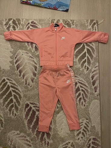 Nike eşofman